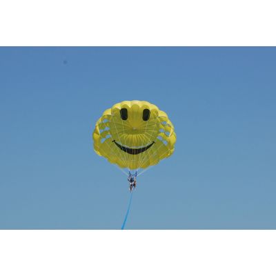 Tour en Parachute Ascensionnel